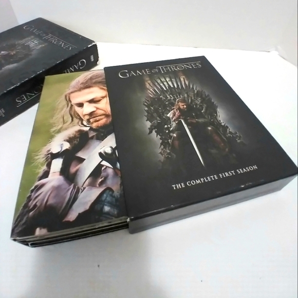 Game of Thrones, first season blue-ray box disc set - Picture 3 of 7